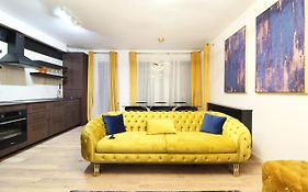 The Golden Paradise - Central Penthouse